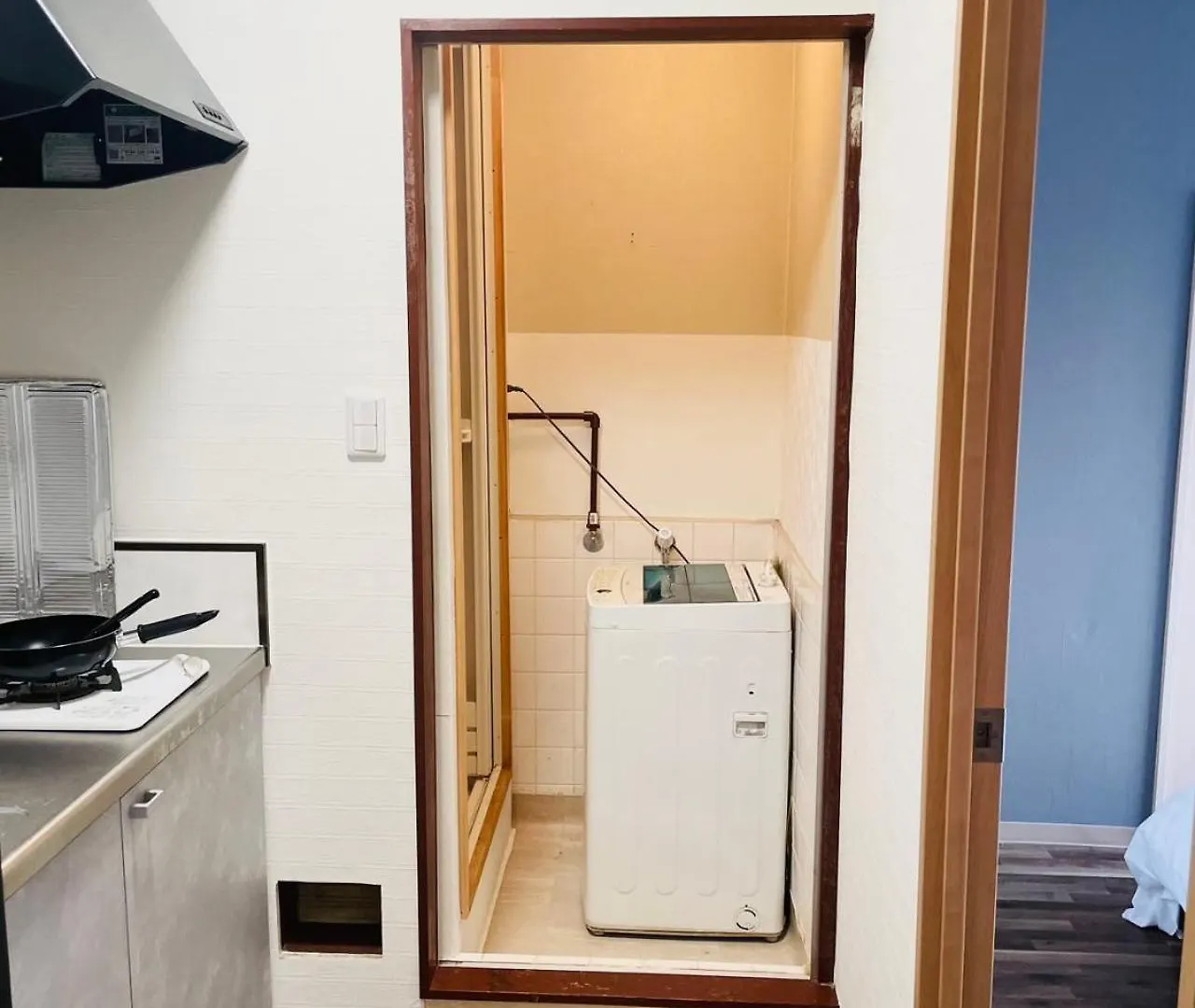 Red House Apartment Tokyo