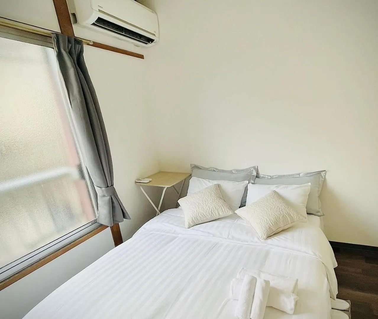 Red House Apartment Tokyo